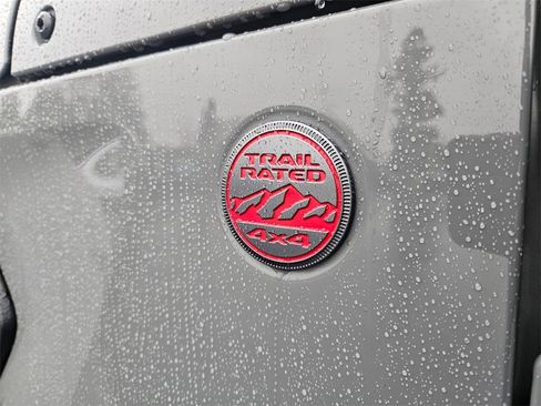 Used 2020 Jeep Gladiator Rubicon image 38