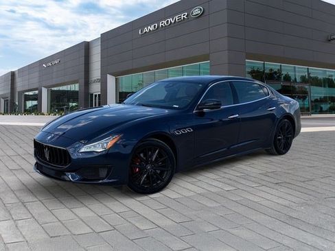Used 2023 Maserati Quattroporte Modena Q4 AWD/4WD image 1