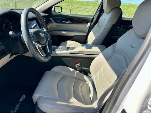 Used 2018 Cadillac CT6 Luxury image 12