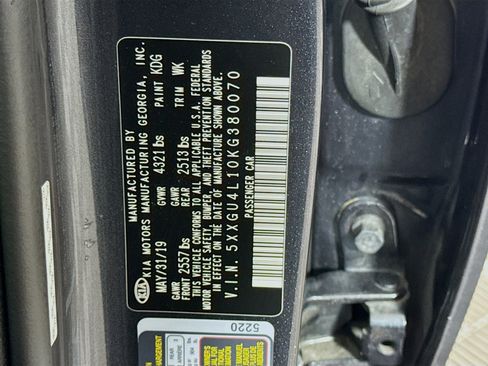 Used 2019 Kia Optima EX image 40