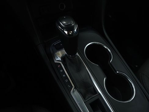 Used 2018 Chevrolet Equinox LT w/ Sun & Infotainment Package image 26