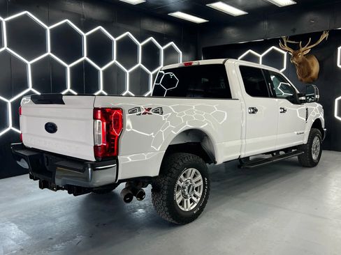 Used 2019 Ford F250 XLT AWD/4WD image 10