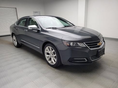 Used 2019 Chevrolet Impala Premier FWD image 13