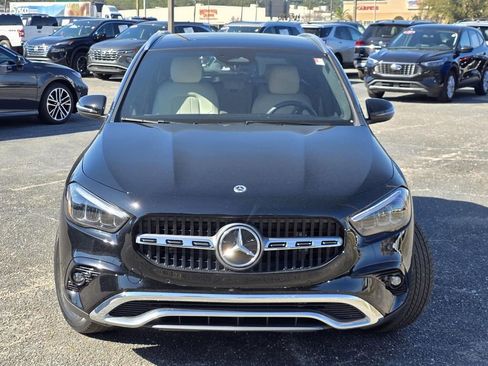 Used 2025 Mercedes-Benz GLA 250 4MATIC image 3