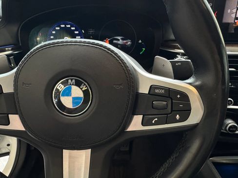 Used 2019 BMW M550i xDrive w/ Premium Package AWD/4WD image 16