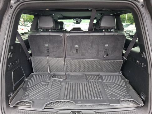 Used 2022 Jeep Wagoneer Series II w/ Premium Group I AWD/4WD image 30