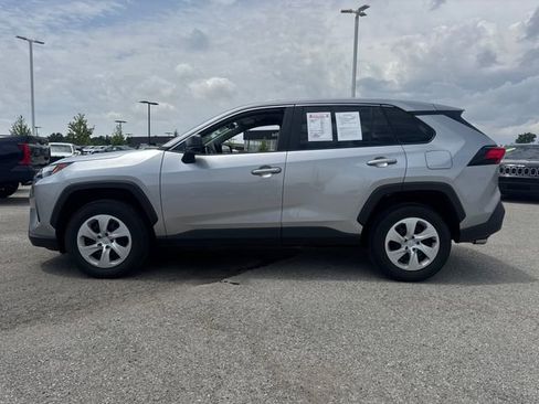 Used 2025 Toyota RAV4 LE FWD image 3