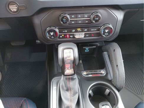 New 2025 Ford Bronco Raptor image 32