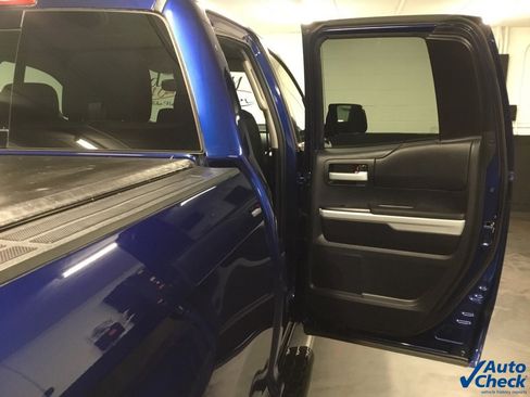 Used 2015 Toyota Tundra SR5 image 31