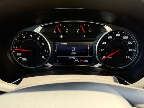 Used 2023 Chevrolet Equinox LS w/ LS Convenience Package FWD image 11