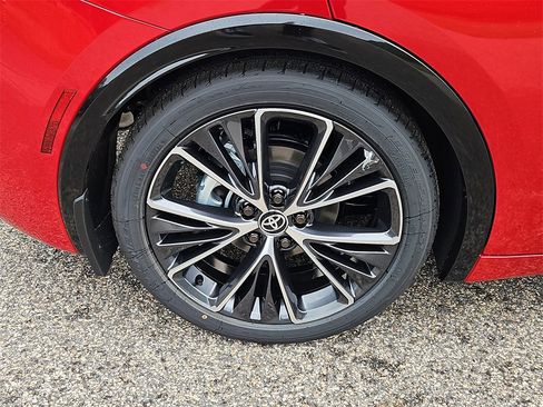 New 2026 Toyota Prius AWD image 5