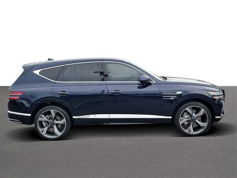 Used 2026 Genesis GV80 2.5T Prestige image 2