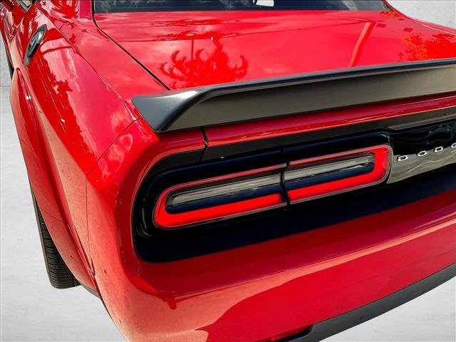 Used 2019 Dodge Challenger SRT Hellcat RWD image 28