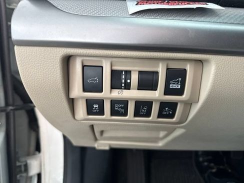 Used 2018 Subaru Outback 2.5i Premium AWD/4WD image 15