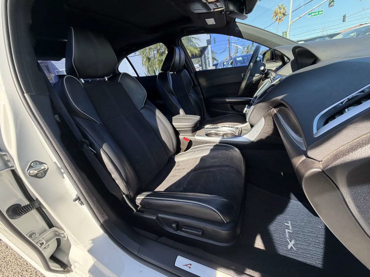 Used 2019 Acura TLX w/ Technology & A-SPEC Package AWD/4WD image 39