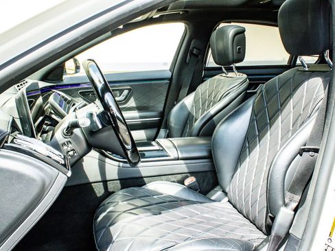 Used 2021 Mercedes-Benz S 580 4MATIC Sedan image 11