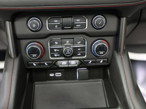 Used 2023 Chevrolet Tahoe RST w/ Luxury Package image 42