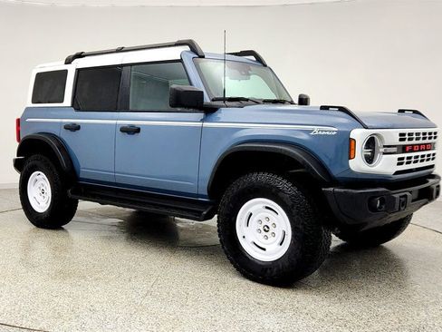 Used 2025 Ford Bronco Heritage Edition image 3