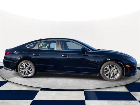 Certified 2023 Hyundai Sonata SEL image 5