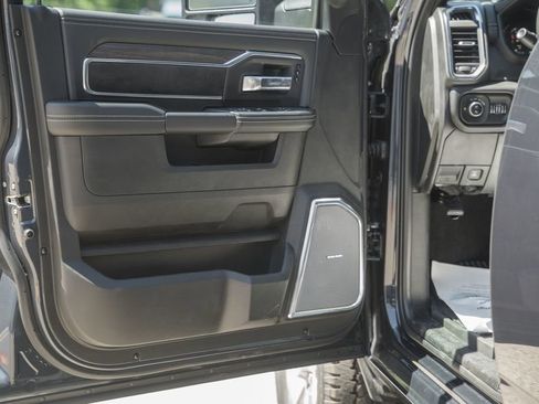 New 2026 RAM 2500 Laramie AWD/4WD image 45