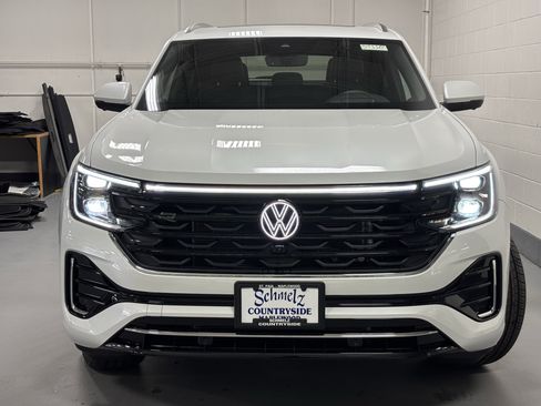New 2026 Volkswagen Atlas Cross Sport SEL Premium R-Line AWD/4WD image 6