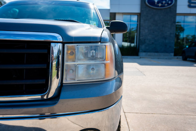 Used 2007 GMC Sierra 1500 SLE w/ SLE1 Preferred Package AWD/4WD image 3
