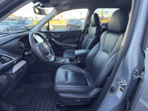 Certified 2023 Subaru Forester Limited image 17