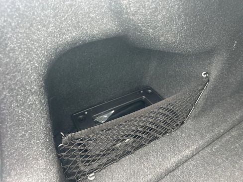 Used 2025 BMW 330i Sedan w/ M Sport Package RWD image 33