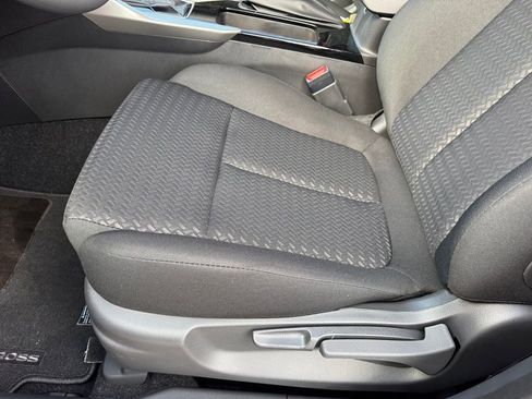 New 2025 Mitsubishi Eclipse Cross LE image 28