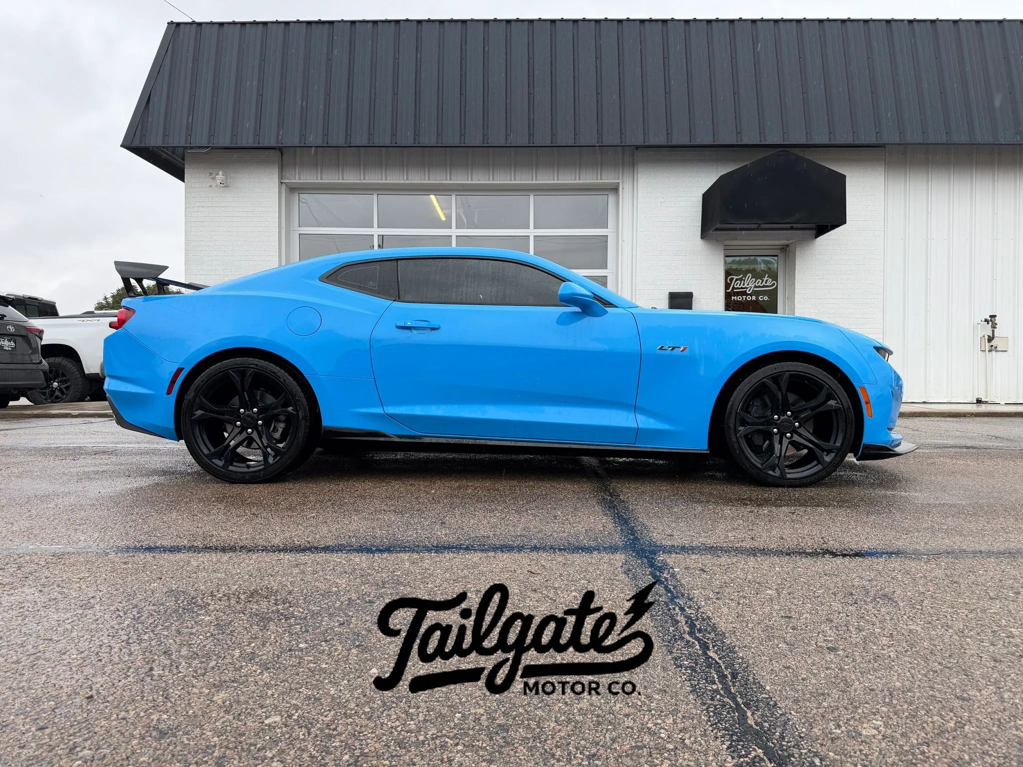 Used 2022 Chevrolet Camaro LT w/ Technology Package RWD image 1