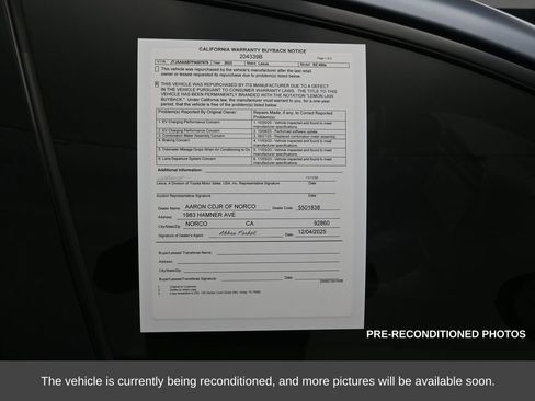 Used 2023 Lexus RZ 450e Premium image 33