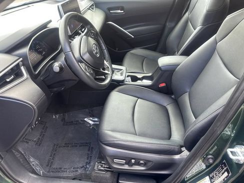 Used 2026 Toyota Corolla Cross XLE w/ Convenience Package AWD/4WD image 28