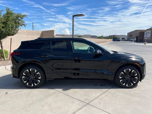 Used 2024 Chevrolet Blazer EV RS AWD/4WD image 9