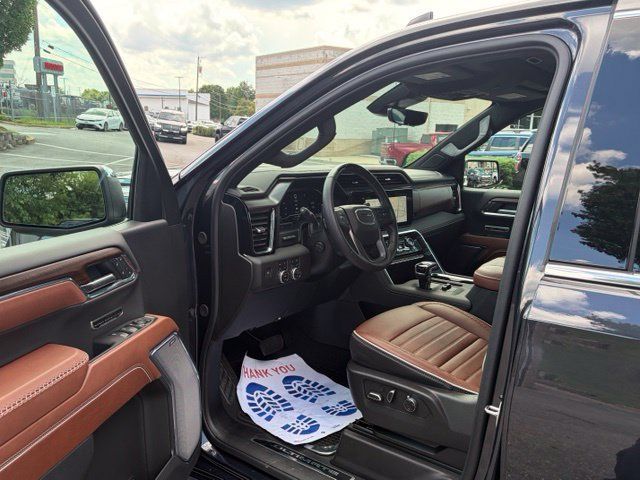 Used 2024 GMC Sierra 1500 Denali Ultimate AWD/4WD image 15