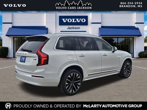 New 2026 Volvo XC90 B6 Ultra w/ Lounge Package AWD/4WD image 2