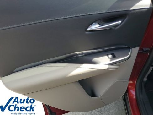 Used 2023 Cadillac XT4 Luxury FWD image 14