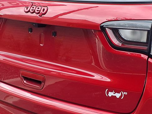 Used 2022 Jeep Compass Limited w/ (RED) Package AWD/4WD image 28