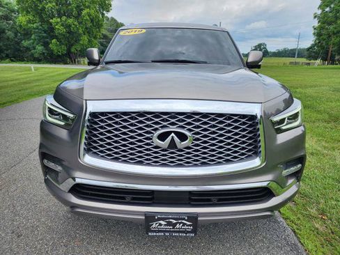 Used 2019 INFINITI QX80 Luxe AWD/4WD image 3