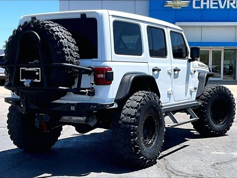 Used 2023 Jeep Wrangler Unlimited Rubicon 4xe w/ Steel Bumper Group AWD/4WD image 2