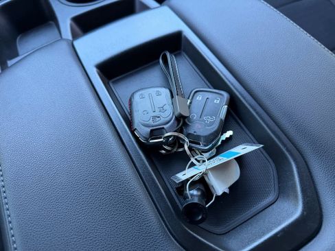 Used 2020 Chevrolet Silverado 1500 LT w/ All-Star Edition image 13