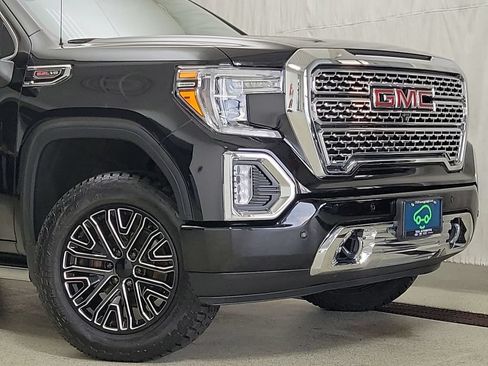 Certified 2022 GMC Sierra 1500 Denali w/ Denali Reserve Package AWD/4WD image 6