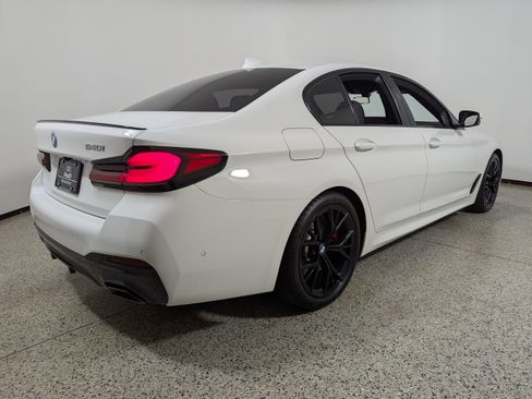 Used 2023 BMW 540i w/ M Sport Package RWD image 7