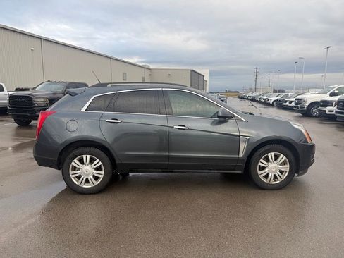 Used 2013 Cadillac SRX FWD image 9