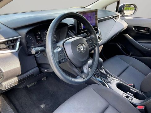 Used 2024 Toyota Corolla LE FWD image 19