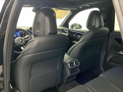 New 2026 Mercedes-Benz GLC 300 image 18
