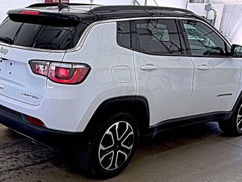 Used 2022 Jeep Compass Limited w/ Sun and Sound Group AWD/4WD image 4