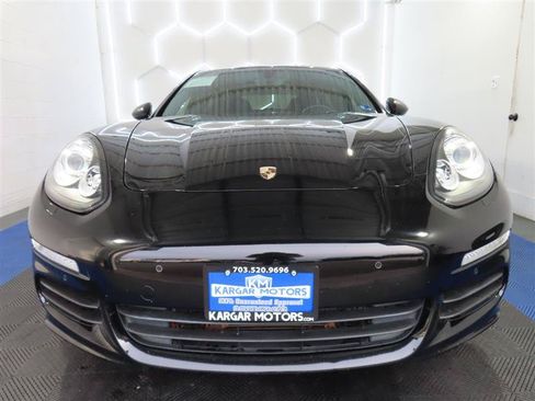 Used 2016 Porsche Panamera Edition RWD image 2