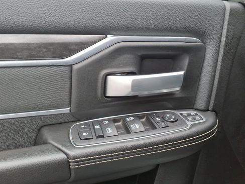 Used 2024 RAM 2500 Big Horn w/ Bed Utility Group image 6