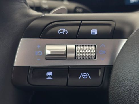 Used 2025 Hyundai Santa Cruz Limited image 26