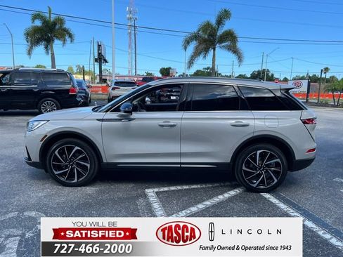 Certified 2024 Lincoln Corsair Reserve w/ Equipment Group 201A AWD/4WD image 4